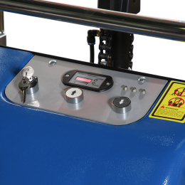 Mini-Stapler semi-elektrisch 400 kg, 1,5 m Hubhöhe, 650 mm Gabellänge