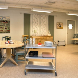 Edelstahl-Servierwagen mit 3 Böden 910 x 590 x 940 mm, 100 kg, C2