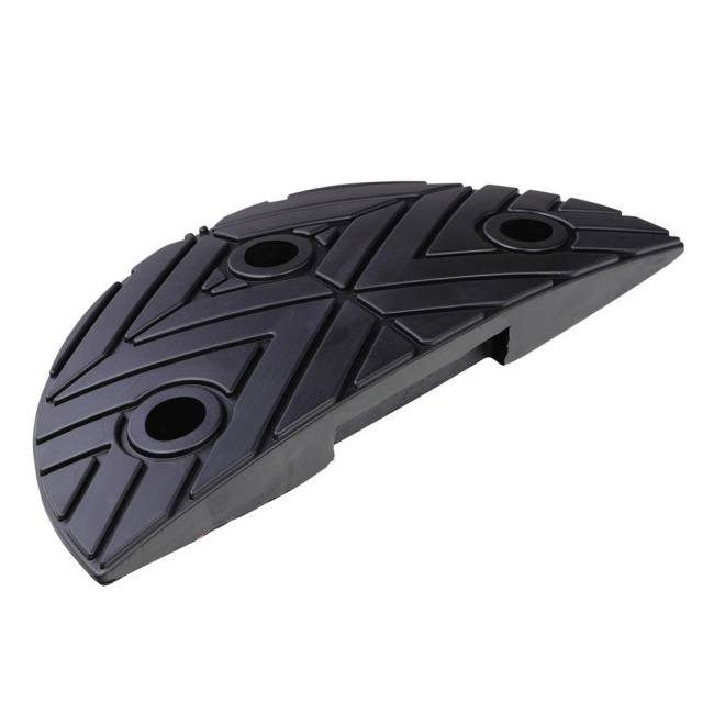 Fahrbahnschwelle, Endstück, schwarz, Höhe 50 mm