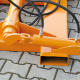 Behälterkipper hydraulisch für Behälter mit Staplerschuhen - Tragkraft 1500 kg - Orange